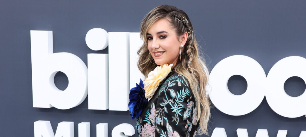 ACM Awards 2025: Will Lainey Wilson Win Female Artist of the Year for a Third Time?